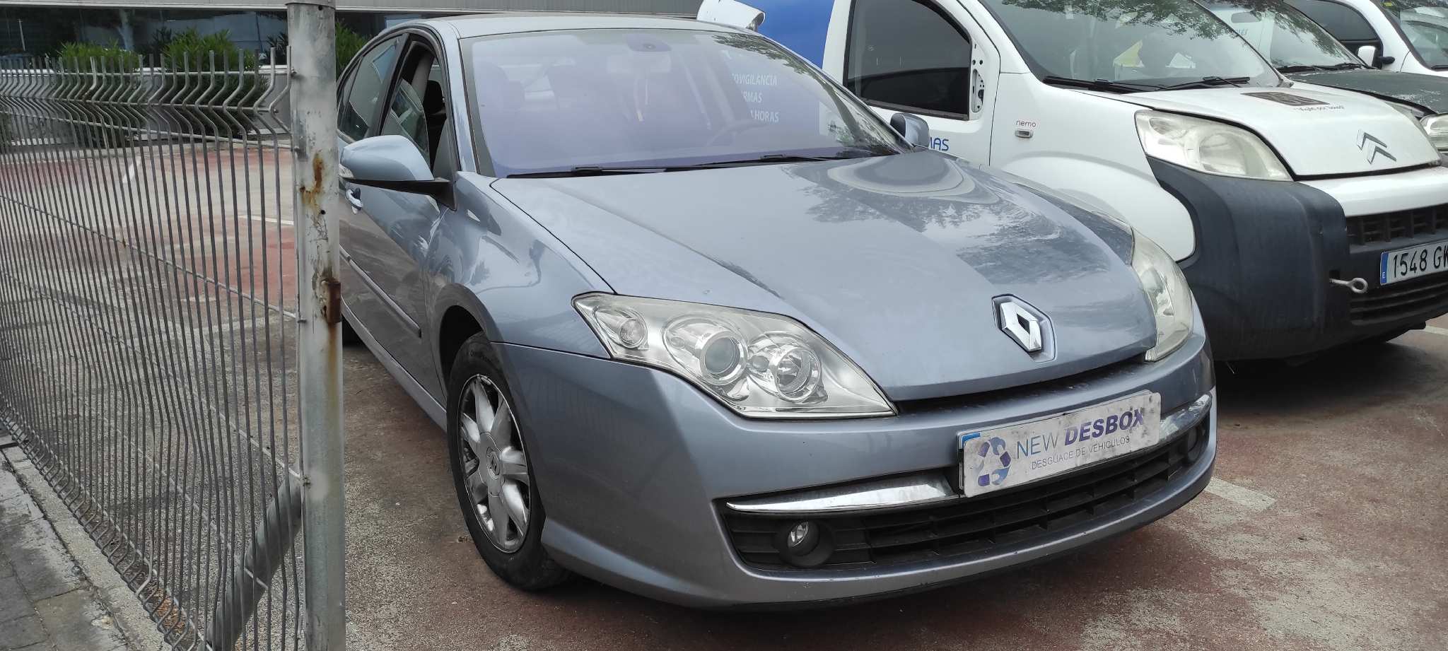 RENAULT LAGUNA III Authentique